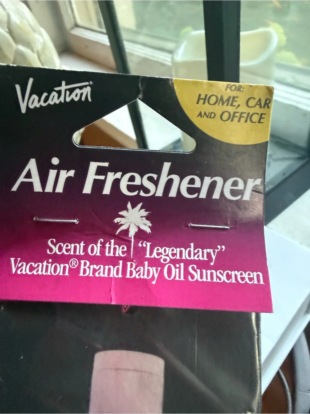 Vacaton SPF 30 Baby Oil Sunscreen - Pink Bottle